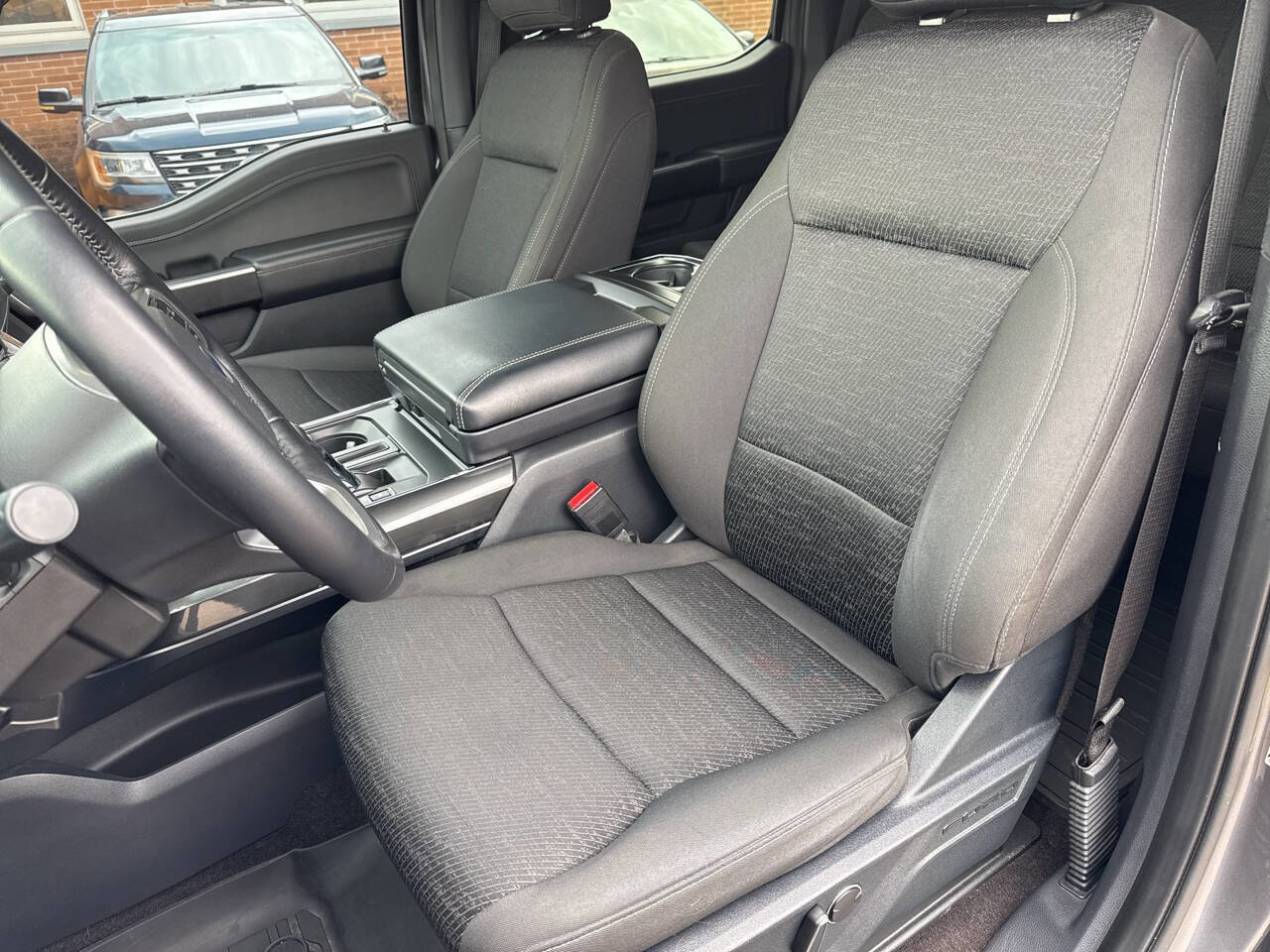 Certified 2021 Ford F150 XLT w/ Equipment Group 302A High image 32