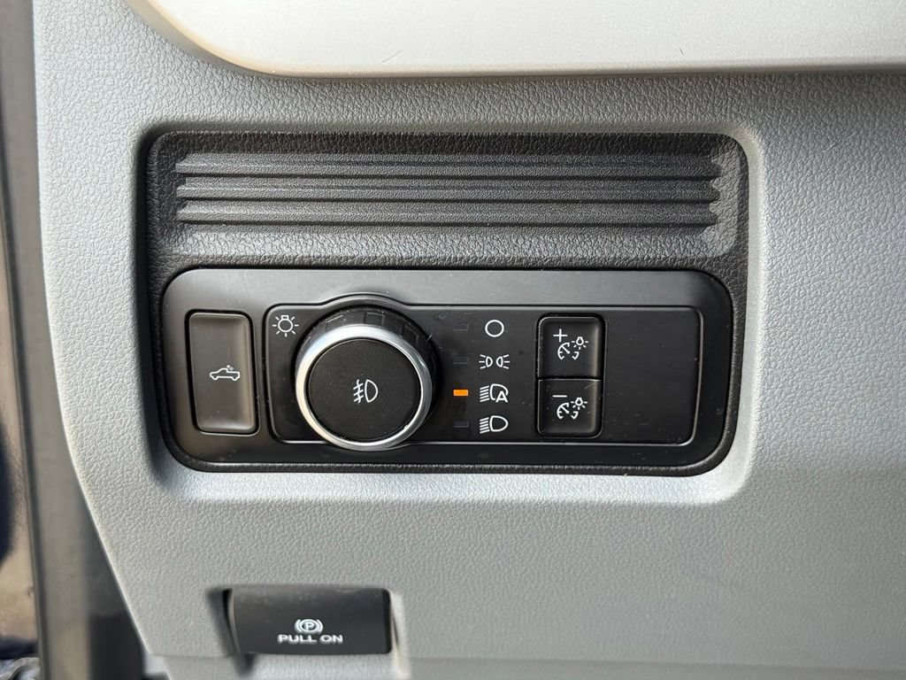 Certified 2024 Ford F250 XLT AWD/4WD image 16