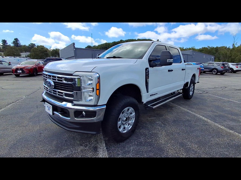 Certified 2024 Ford F250 XLT w/ FX4 Off-Road Package AWD/4WD image 4