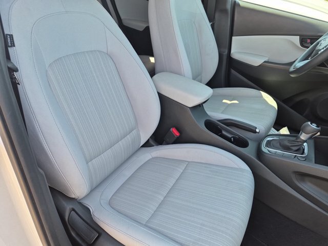 Used 2022 Hyundai Kona SEL w/ Cargo Package FWD image 34