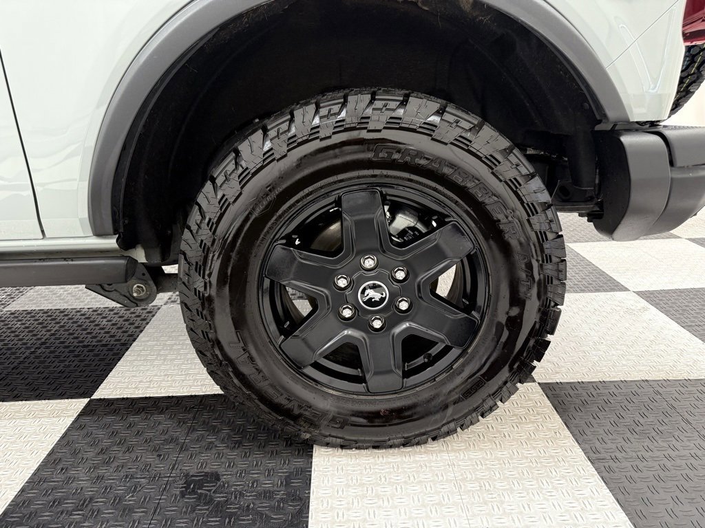Certified 2024 Ford Bronco Black Diamond image 11
