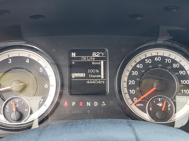 Used 2024 RAM 1500 Classic SLT AWD/4WD image 27