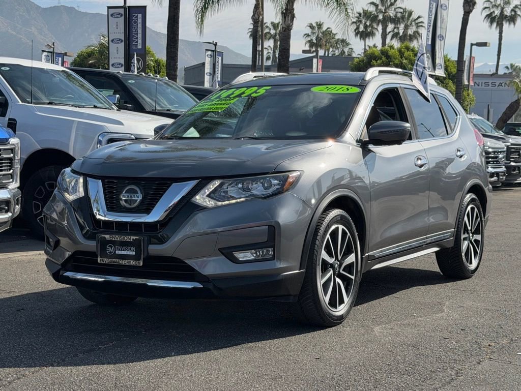 Used 2018 Nissan Rogue SL w/ Premium Package FWD image 4