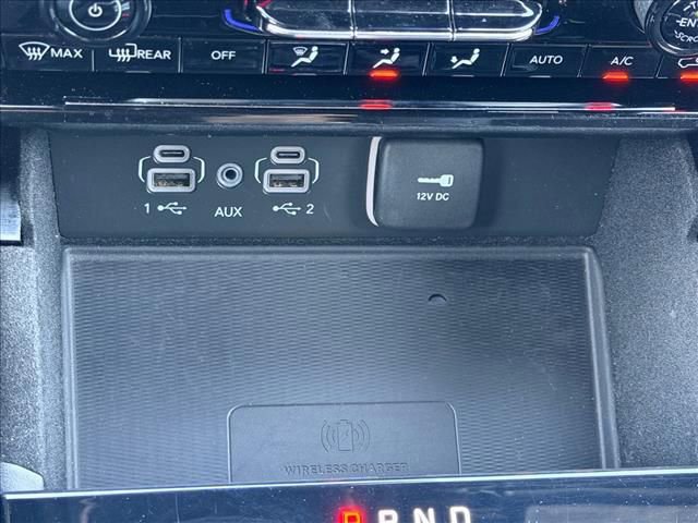 Used 2022 Jeep Grand Cherokee Altitude AWD/4WD image 23