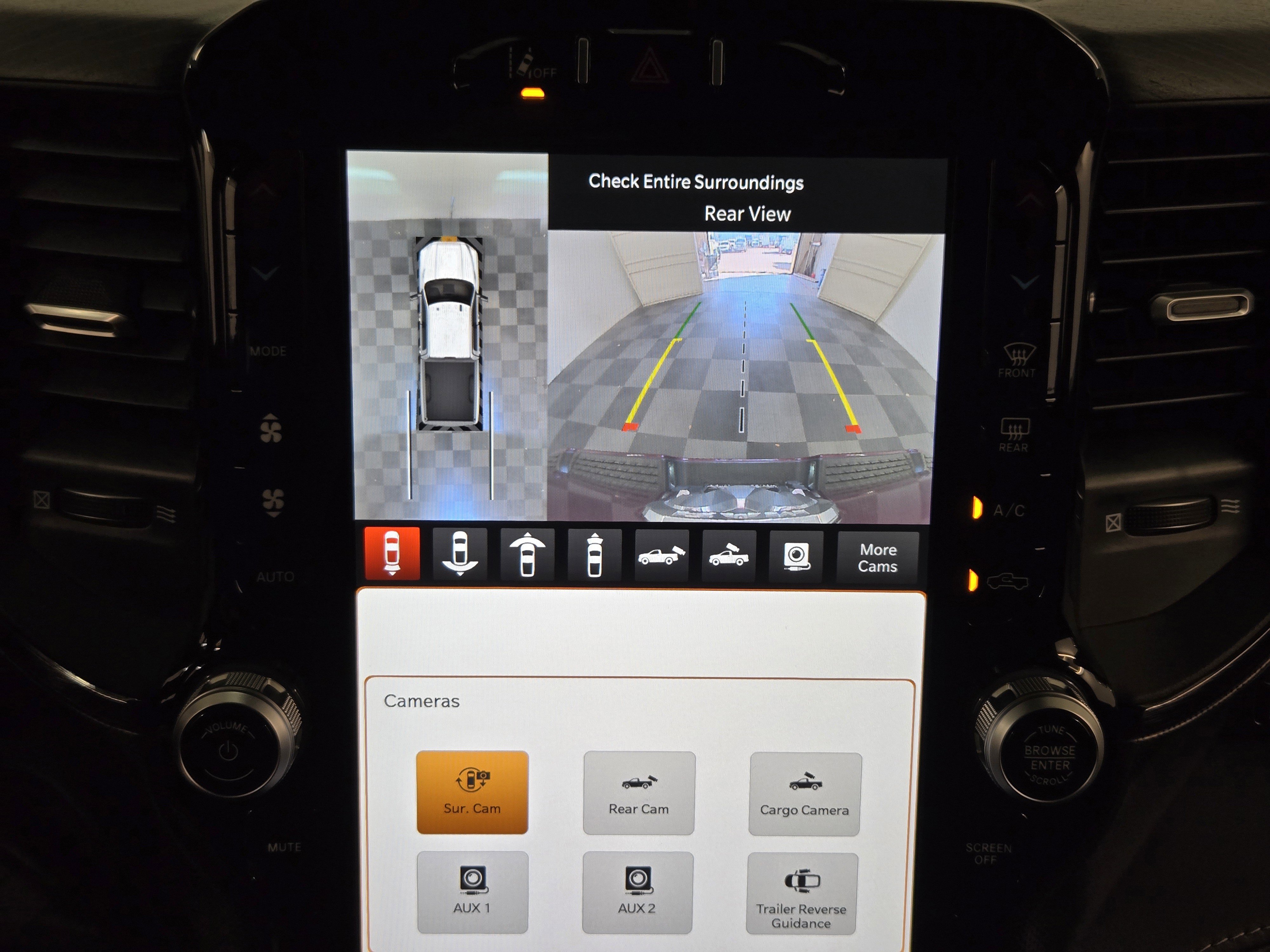 Used 2024 RAM 2500 Limited image 18