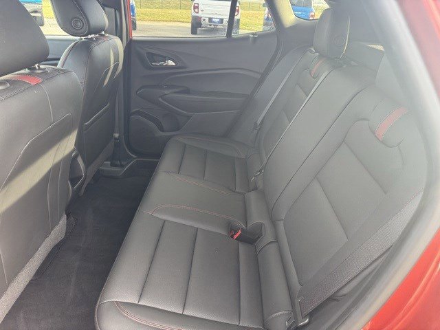 Used 2024 Chevrolet Trax RS w/ Sunroof Package image 27