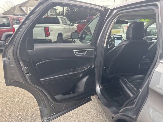 Certified 2022 Ford Edge SEL w/ Convenience Package image 11