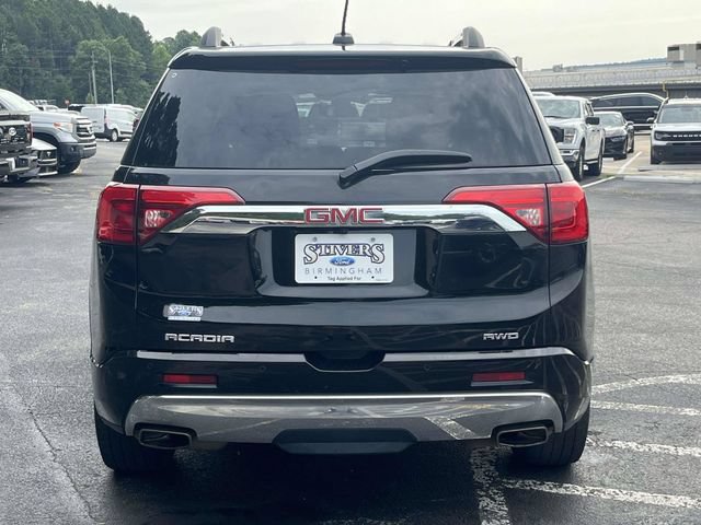 Used 2017 GMC Acadia Denali w/ Technology Package AWD/4WD image 5