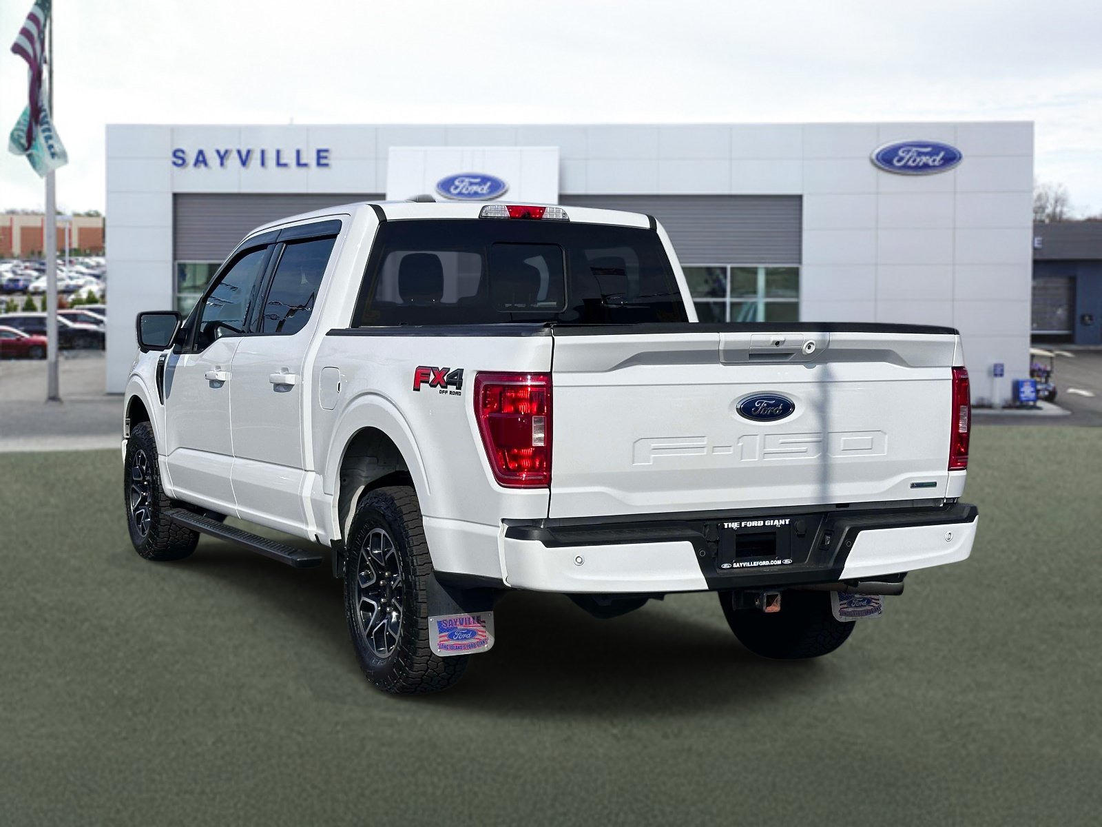 Certified 2021 Ford F150 XLT w/ Equipment Group 302A High AWD/4WD image 4
