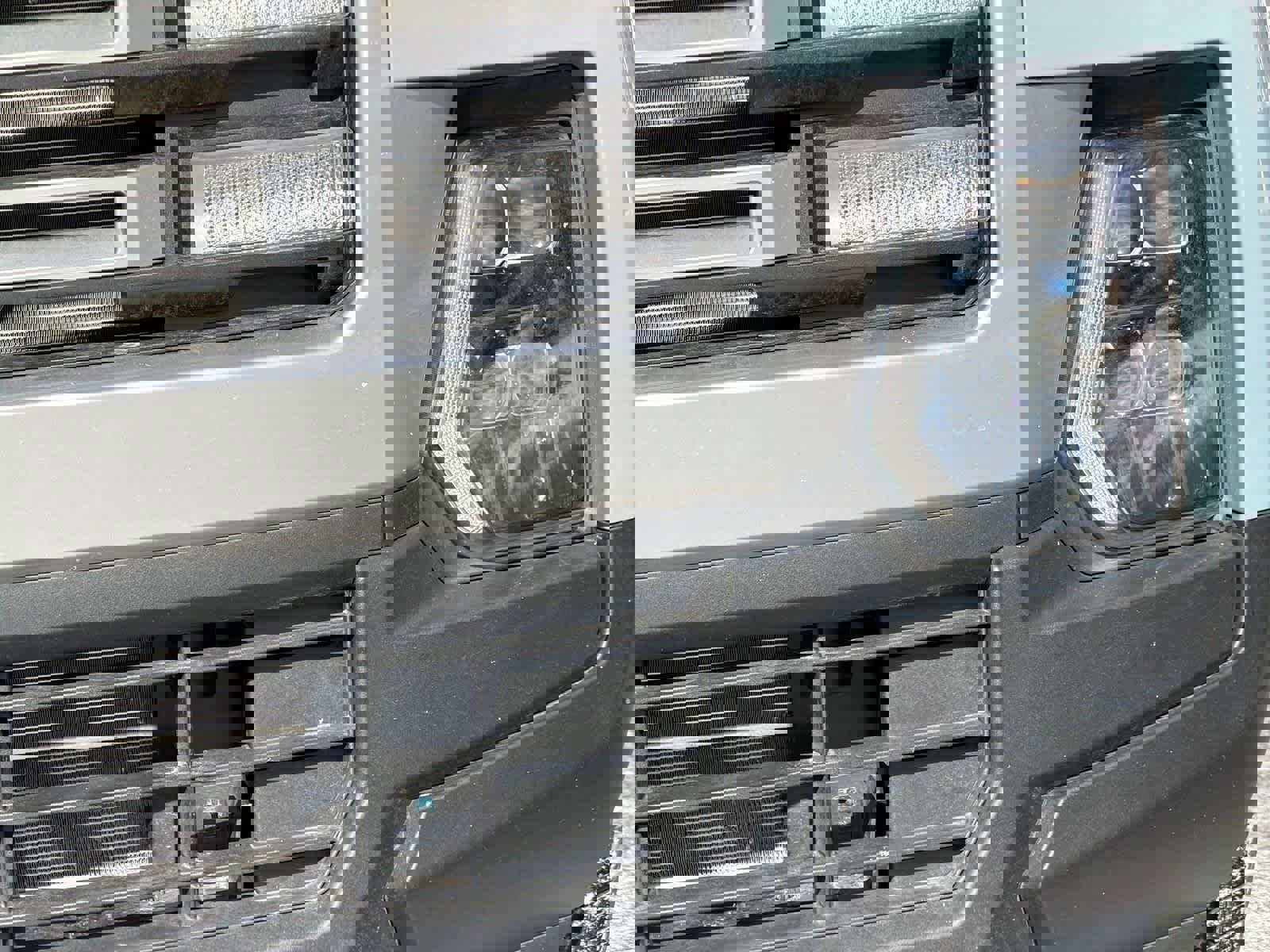 Used 2025 Hyundai Santa Cruz SEL image 11