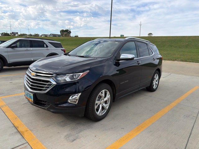 Used 2021 Chevrolet Equinox Premier AWD/4WD image 7
