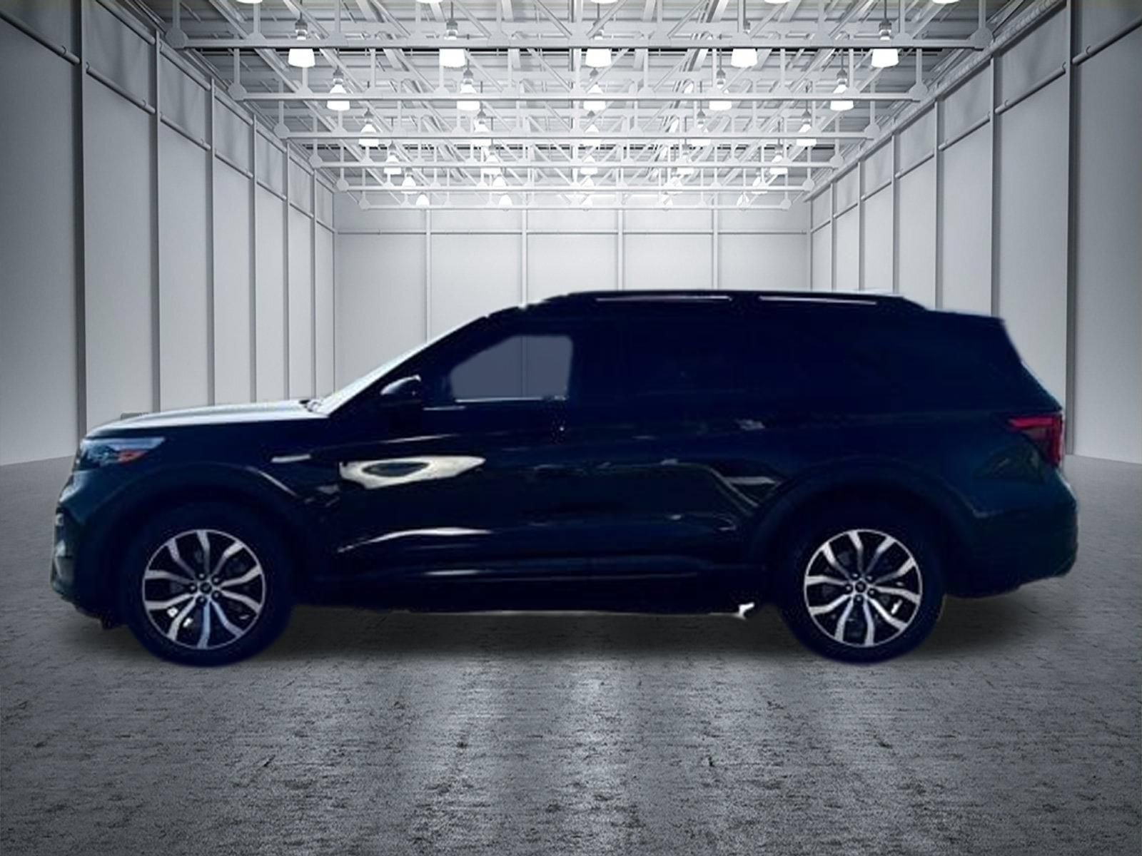 Certified 2020 Ford Explorer ST w/ Premium Technology Package AWD/4WD image 5