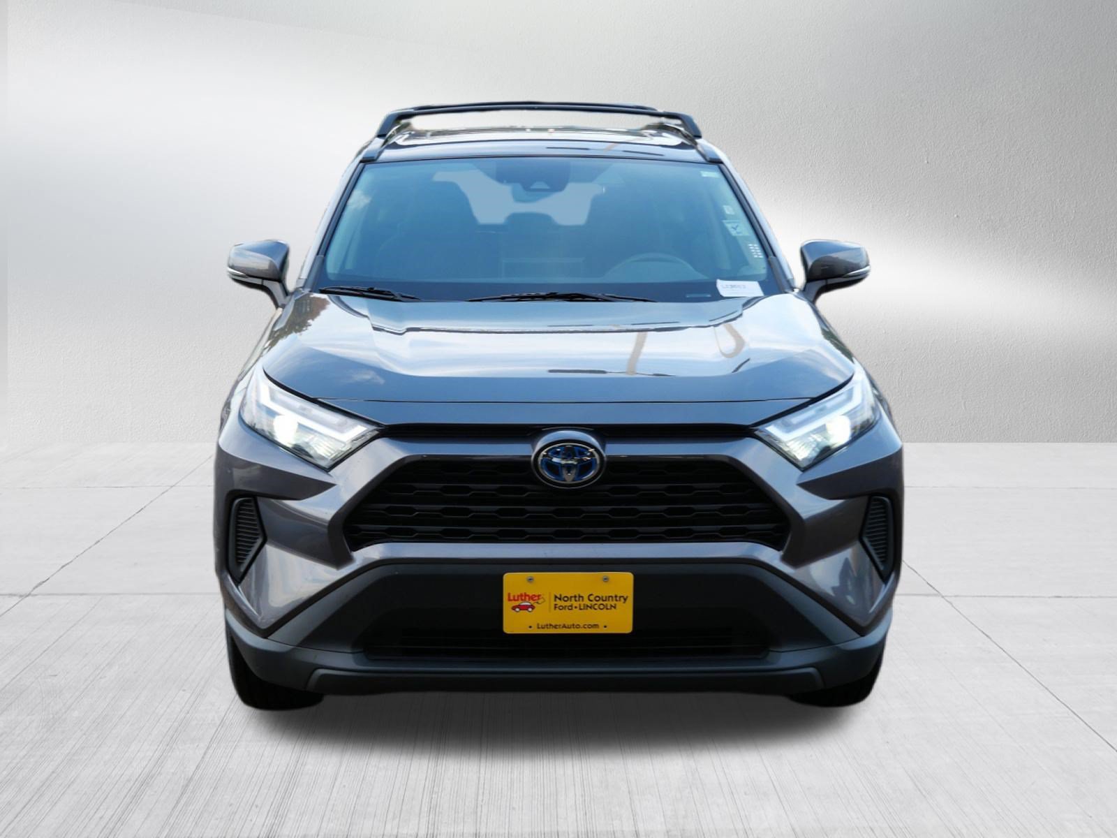 Used 2024 Toyota RAV4 XLE w/ Convenience Package AWD/4WD image 2