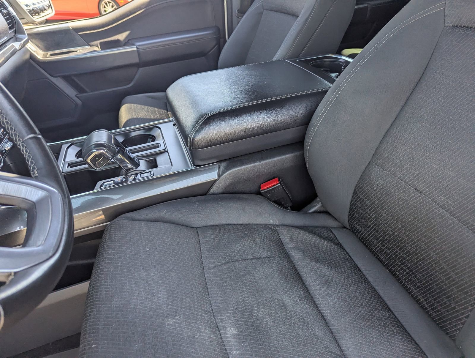 Certified 2023 Ford F150 XLT w/ Equipment Group 302A High image 27