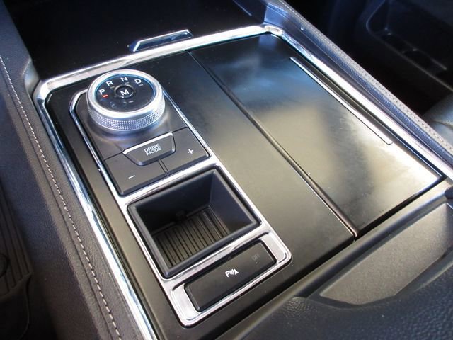 Certified 2024 Ford Expedition XLT RWD image 21