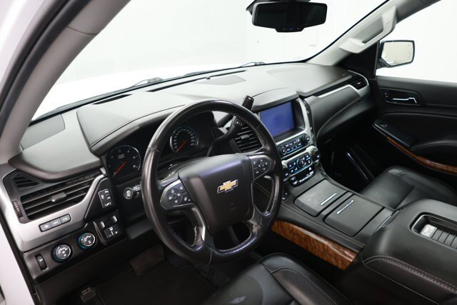 Used 2020 Chevrolet Tahoe Premier w/ 6.2L Performance Package AWD/4WD image 26