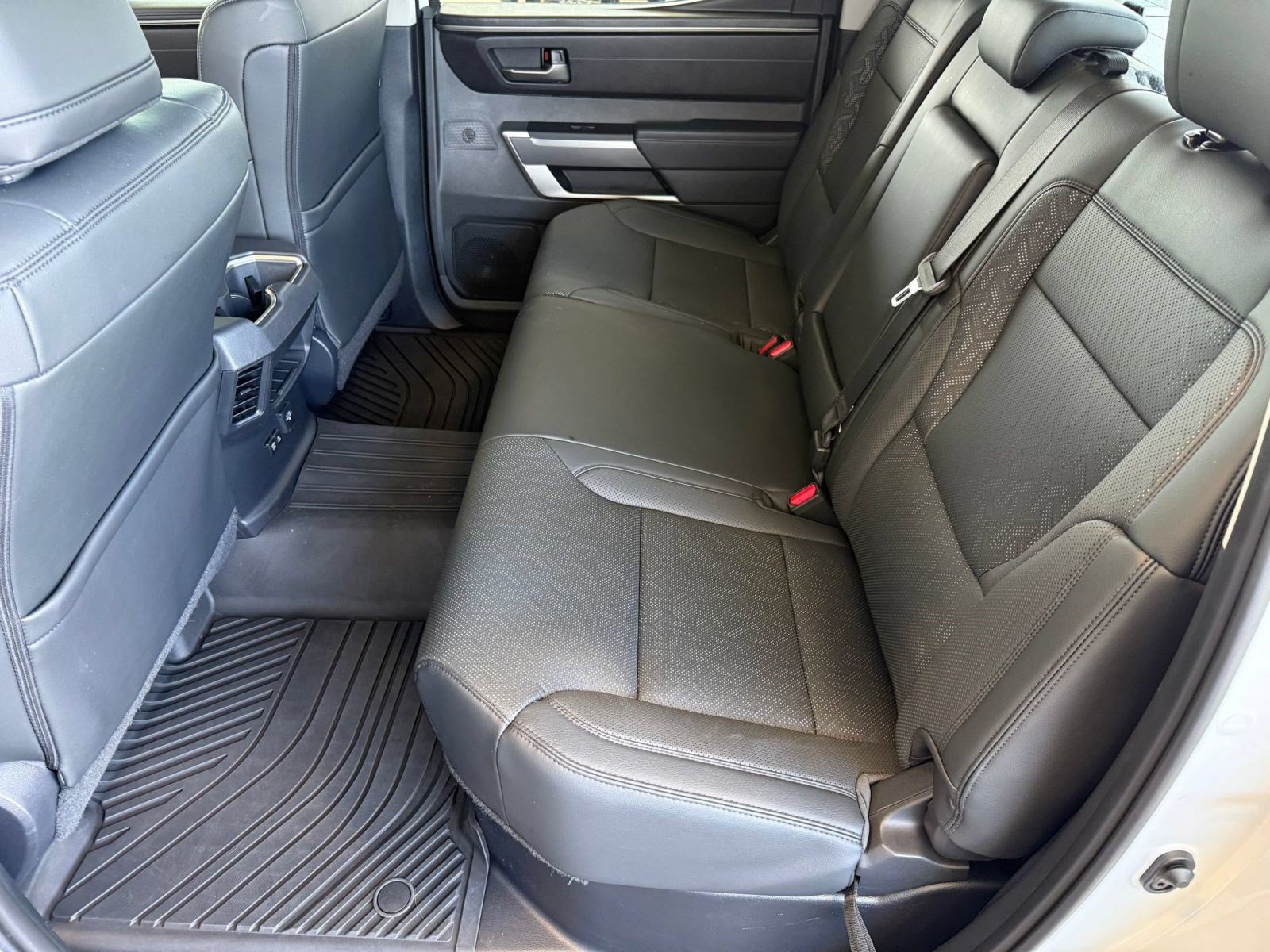 Used 2024 Toyota Tundra SR5 w/ SR5 Premium Package AWD/4WD image 27