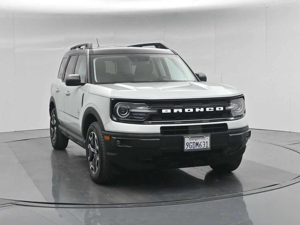 Certified 2023 Ford Bronco Sport Outer Banks w/ Tech Package AWD/4WD image 60