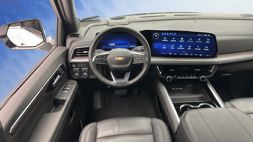 Used 2025 Chevrolet Tahoe LT AWD/4WD image 10
