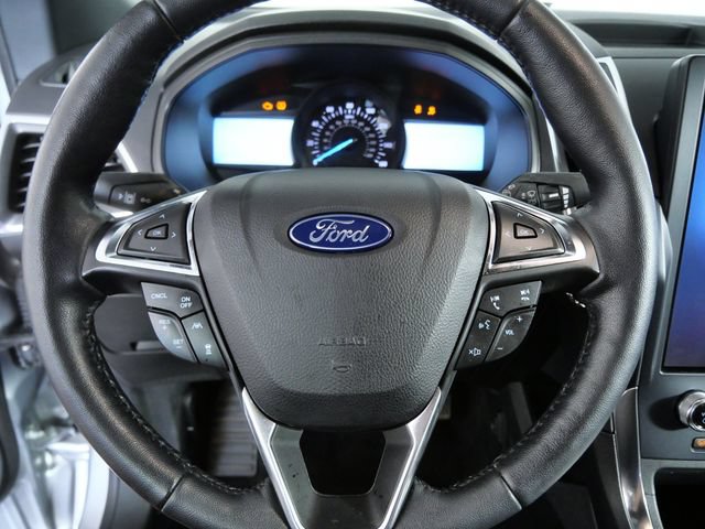 Certified 2023 Ford Edge Titanium w/ Equipment Group 301A AWD/4WD image 18