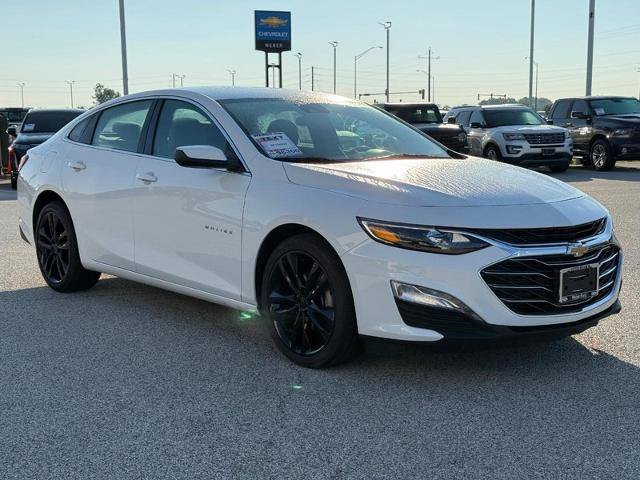 Used 2025 Chevrolet Malibu LT FWD image 7