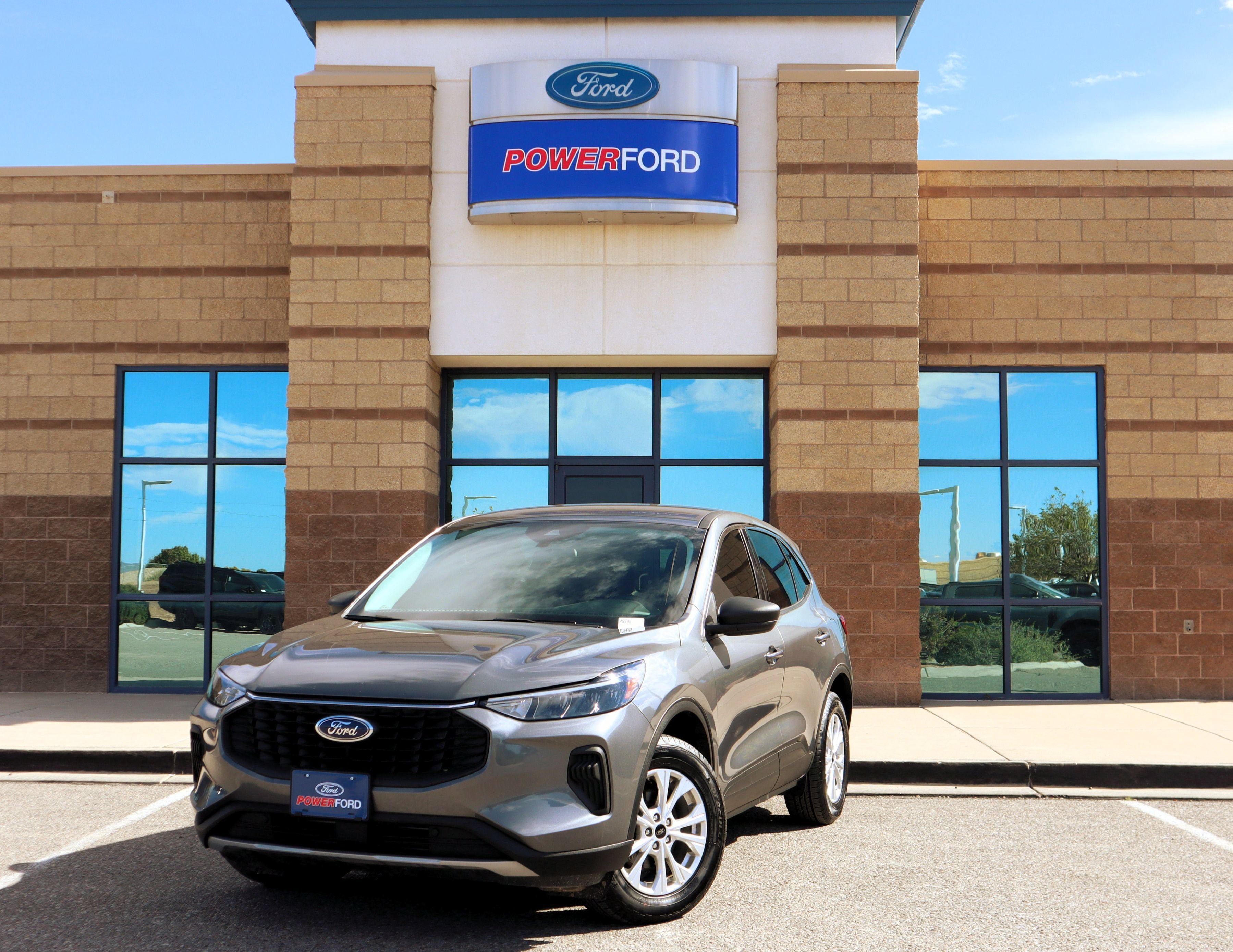 Certified 2024 Ford Escape Active AWD/4WD image 2