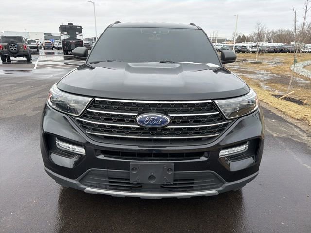 Certified 2020 Ford Explorer XLT w/ Equipment Group 202A image 6