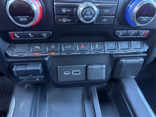 Used 2020 GMC Sierra 1500 AT4 w/ AT4 Premium Package image 27