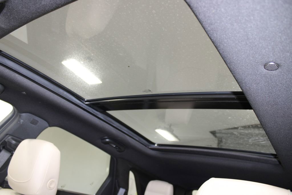 Used 2018 Cadillac XT5 Premium Luxury FWD image 55