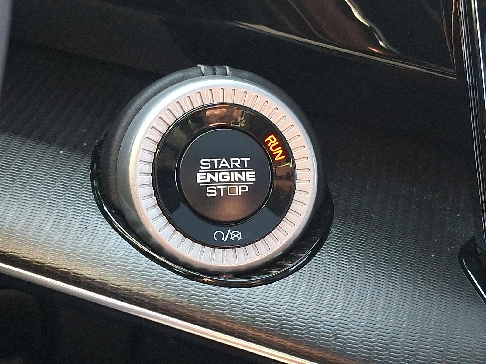 Used 2025 Jeep Grand Wagoneer Series II Obsidian w/ Quick Order Packagew 28T image 30