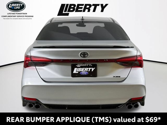 Used 2021 Toyota Avalon XSE FWD image 4