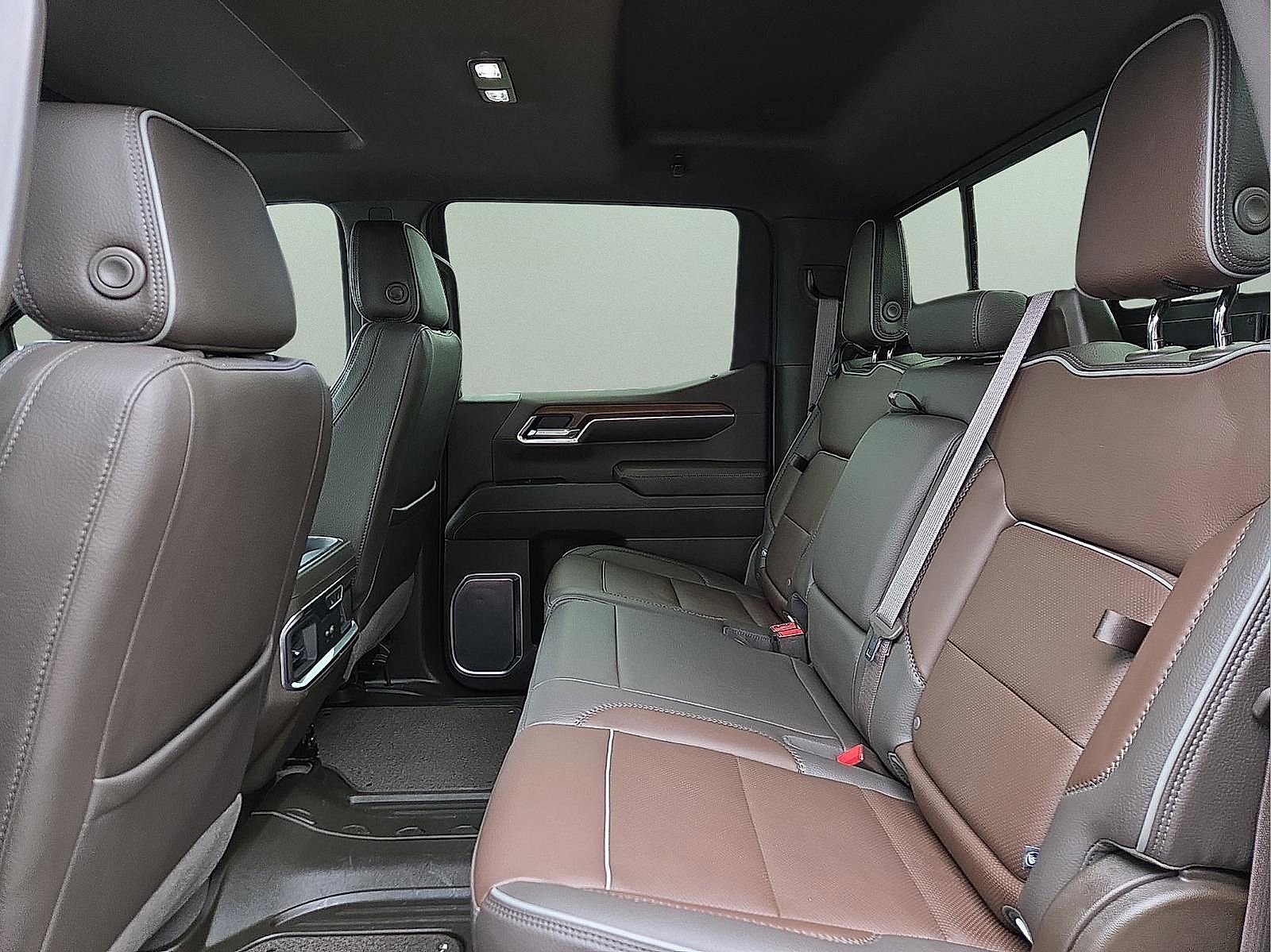 Used 2023 GMC Sierra 1500 Denali w/ Denali Reserve Package AWD/4WD image 9