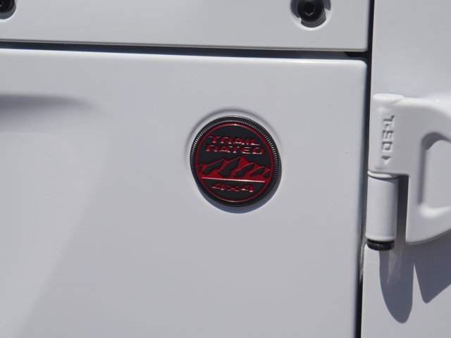 Used 2024 Jeep Wrangler Rubicon w/ Technology Group AWD/4WD image 19