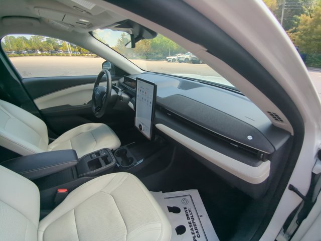 Certified 2025 Ford Mustang Mach-E Premium AWD/4WD image 27