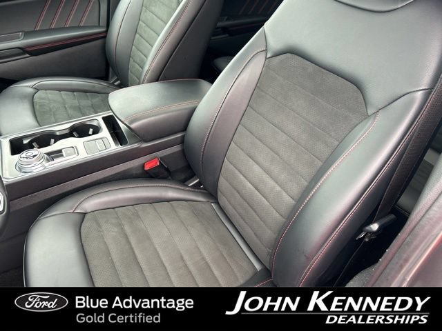 Certified 2022 Ford Edge ST-Line AWD/4WD image 14