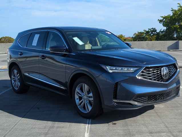 Used 2025 Acura MDX image 3