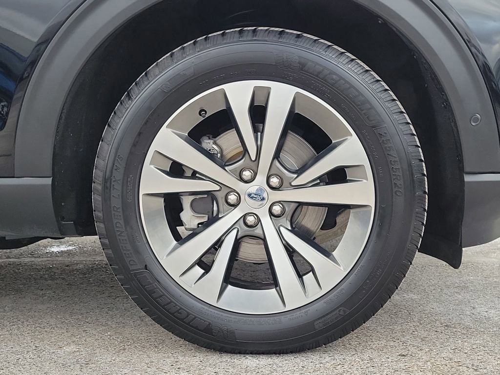 Certified 2020 Ford Explorer Platinum image 9