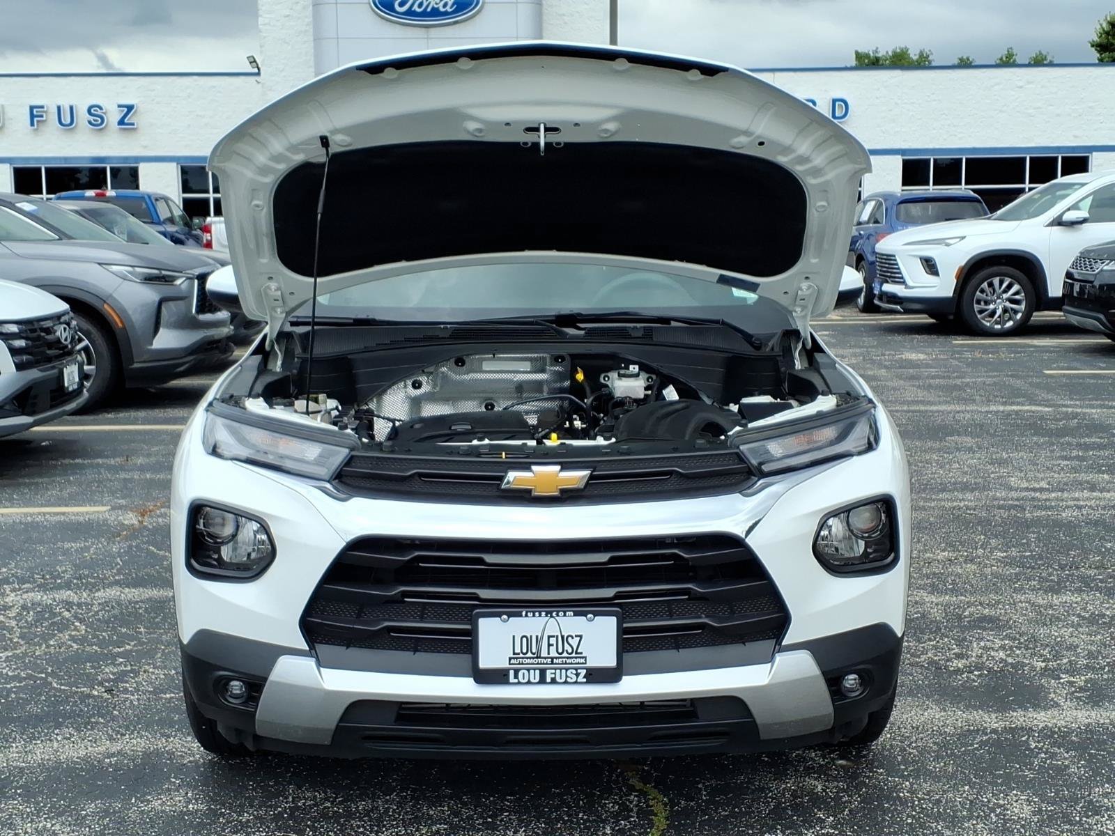 Used 2023 Chevrolet TrailBlazer LT w/ Convenience Package FWD image 32