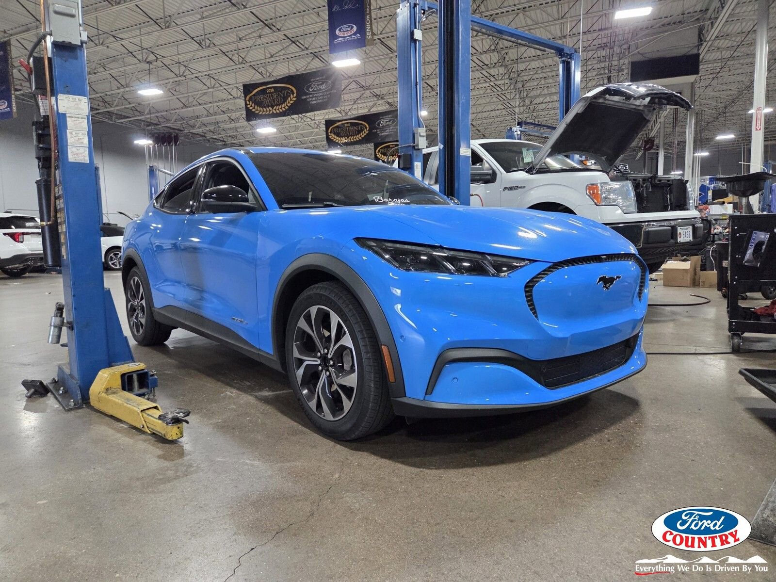 Certified 2024 Ford Mustang Mach-E Select image 1