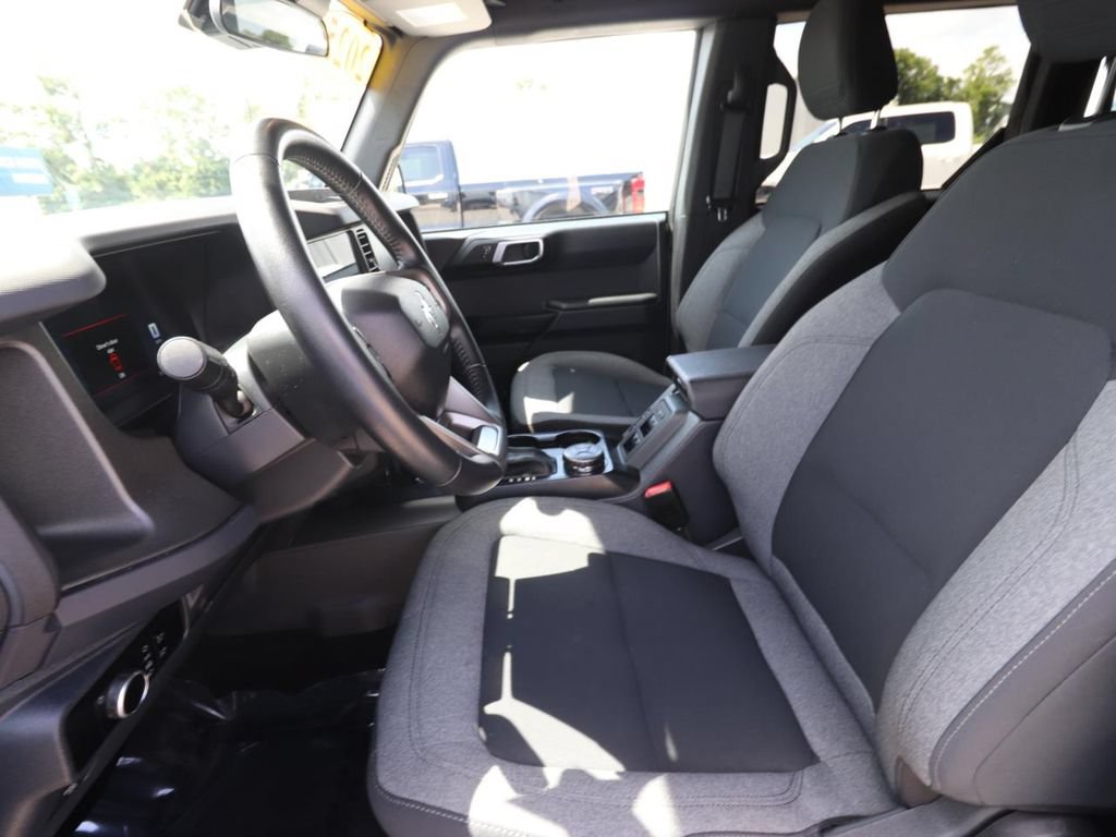 Certified 2025 Ford Bronco Big Bend AWD/4WD image 2