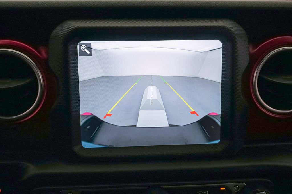 Used 2023 Jeep Gladiator Rubicon w/ LED Lighting Group AWD/4WD image 22