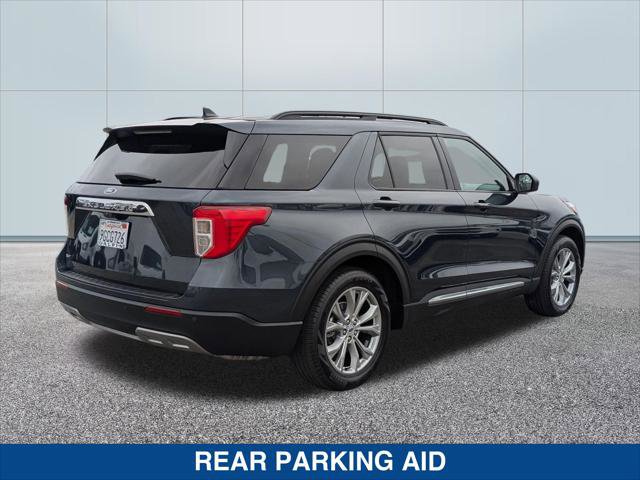Certified 2023 Ford Explorer XLT w/ Equipment Group 202A RWD image 5