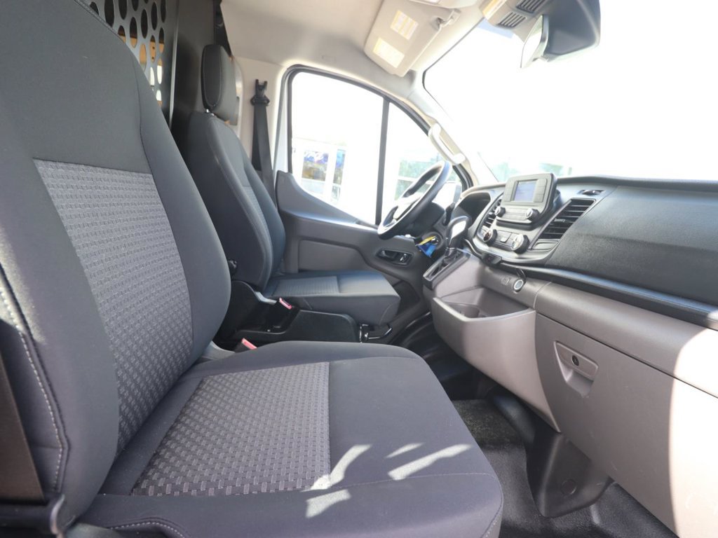 Certified 2025 Ford Transit 250 Low Roof w/ Exterior Upgrade Package RWD image 9