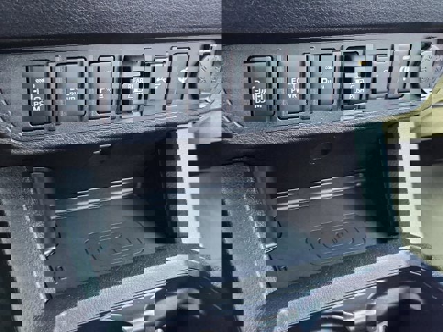 Used 2020 Toyota Tacoma TRD Sport w/ Technology Package AWD/4WD image 29