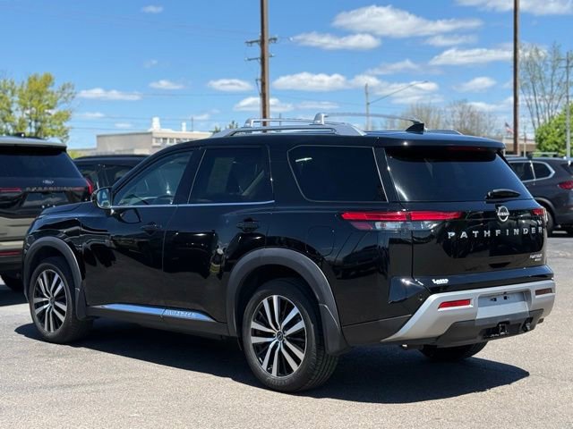 Used 2023 Nissan Pathfinder Platinum w/ Cargo Package AWD/4WD image 40