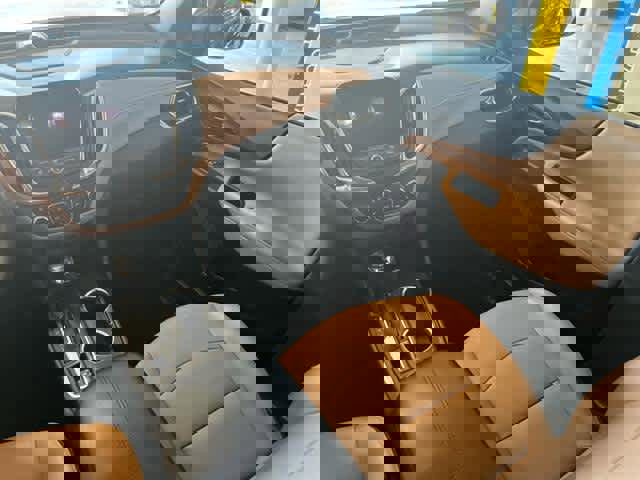 Used 2020 Chevrolet Equinox Premier image 10