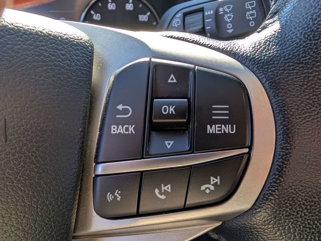 Certified 2021 Ford Explorer XLT w/ Equipment Group 202A image 33