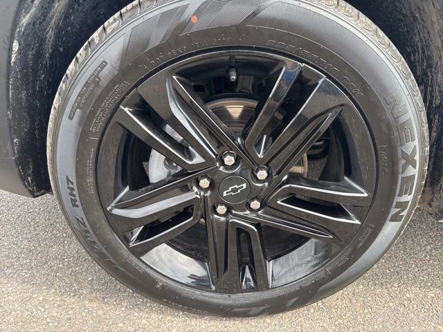 Used 2025 Chevrolet Trax ACTIV w/ Sunroof Package image 10