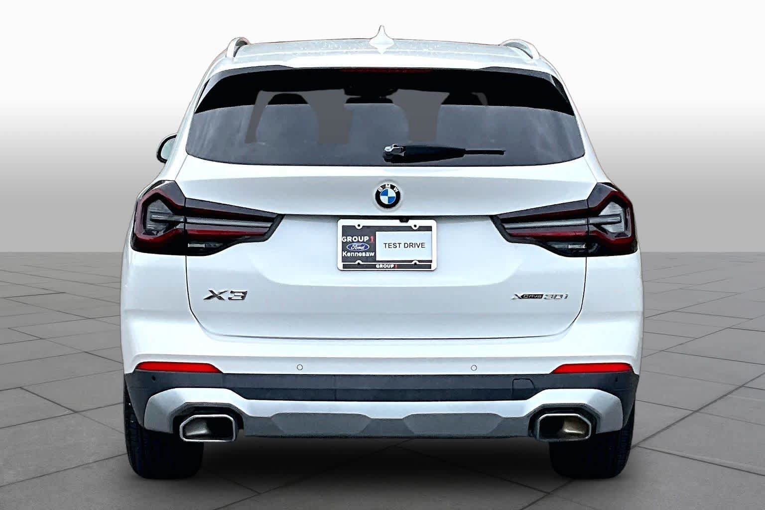 Used 2024 BMW X3 xDrive30i AWD/4WD image 5