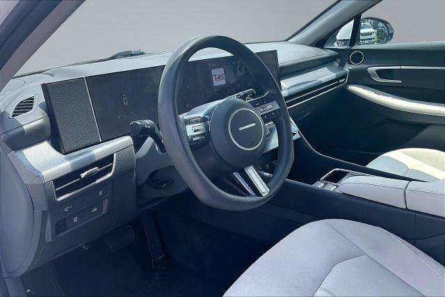 Used 2025 Hyundai Sonata SEL FWD image 14